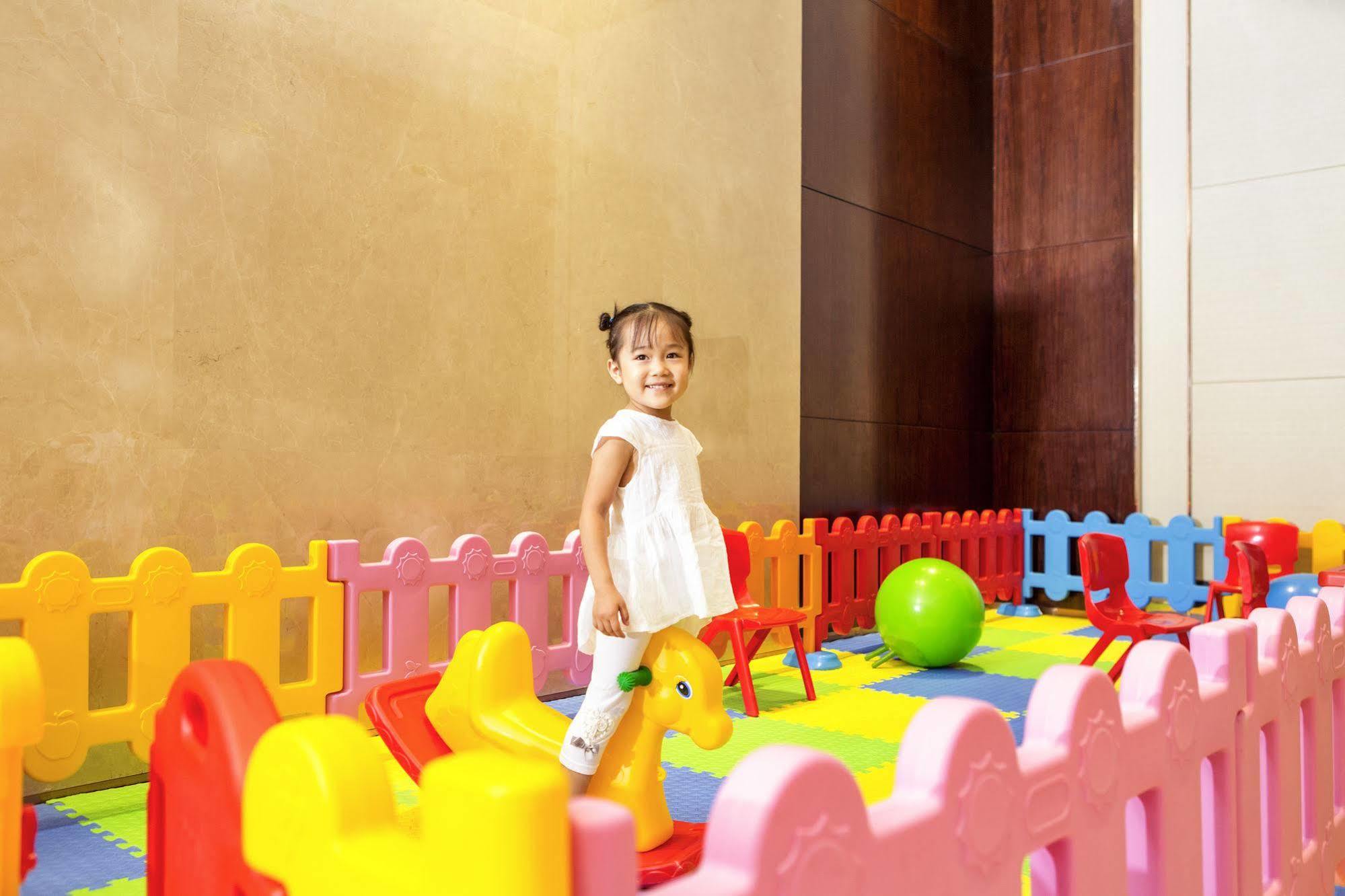 Novotel Daqing Haofang Екстер'єр фото